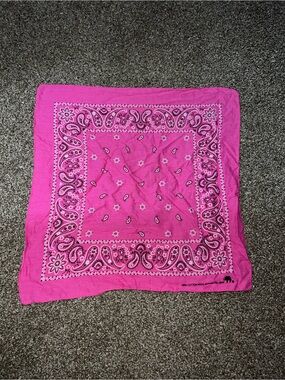 Elephant Vintage OG Bright Pink White Black Paisley Bandana Scarf